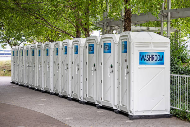 Portable Toilet Options We Offer in Lake Riverside, CA